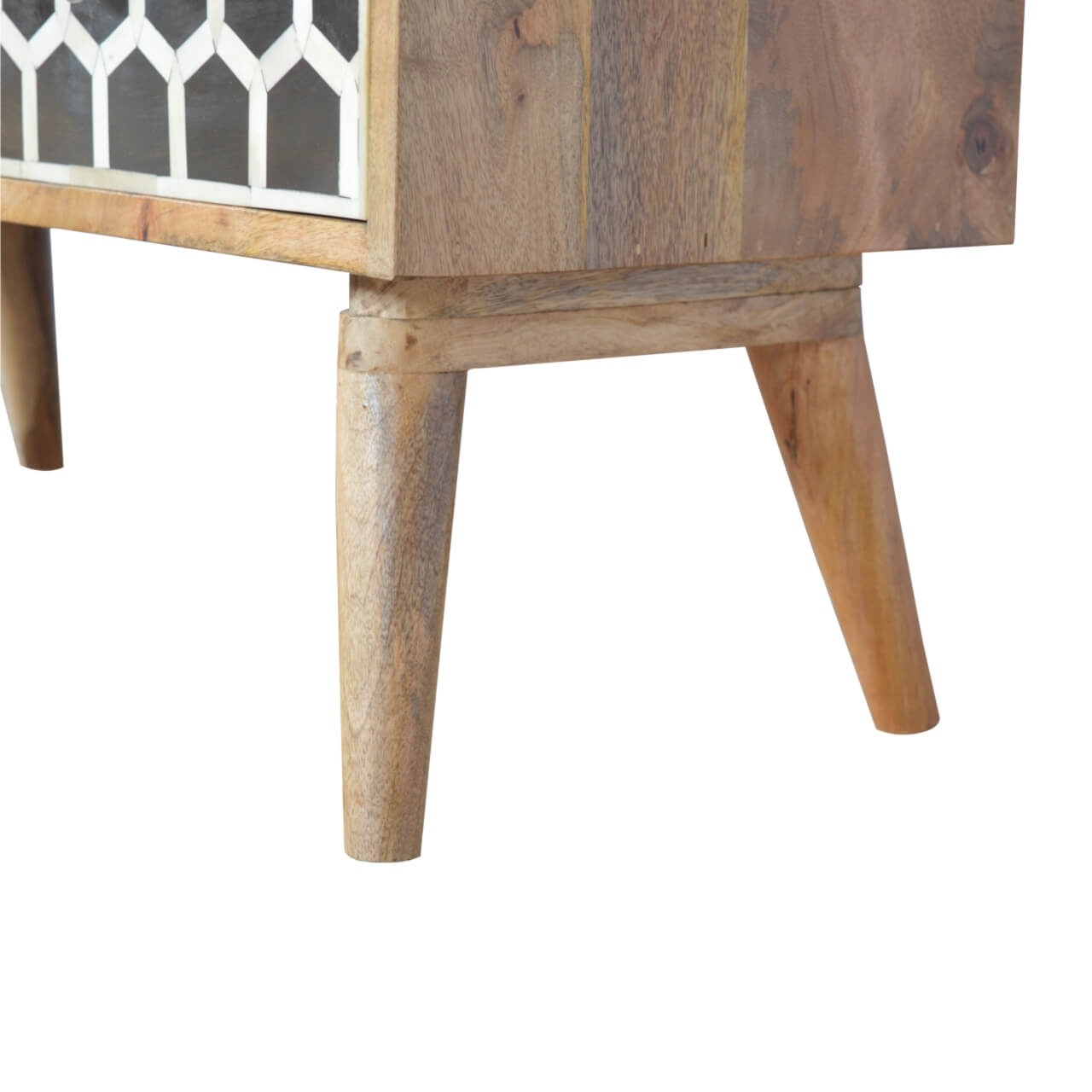 https://www.artisanfurniture.net/bone-inlay-chest/