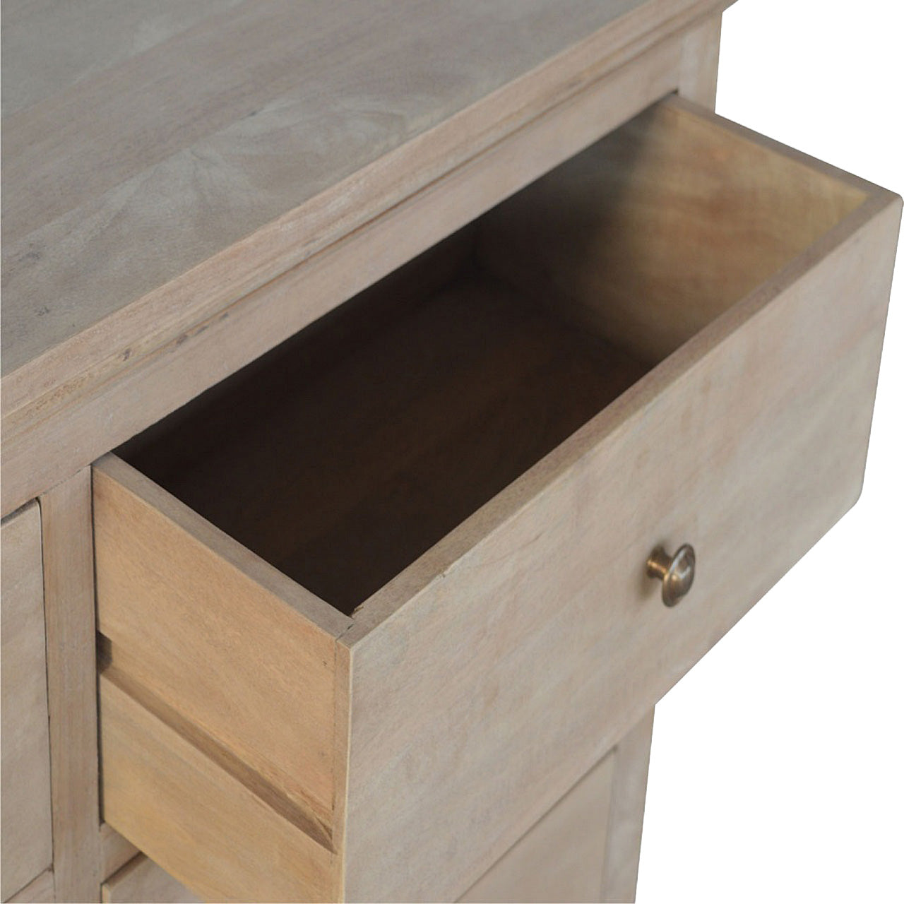 https://www.artisanfurniture.net/mango-wood-chest-of-drawers/