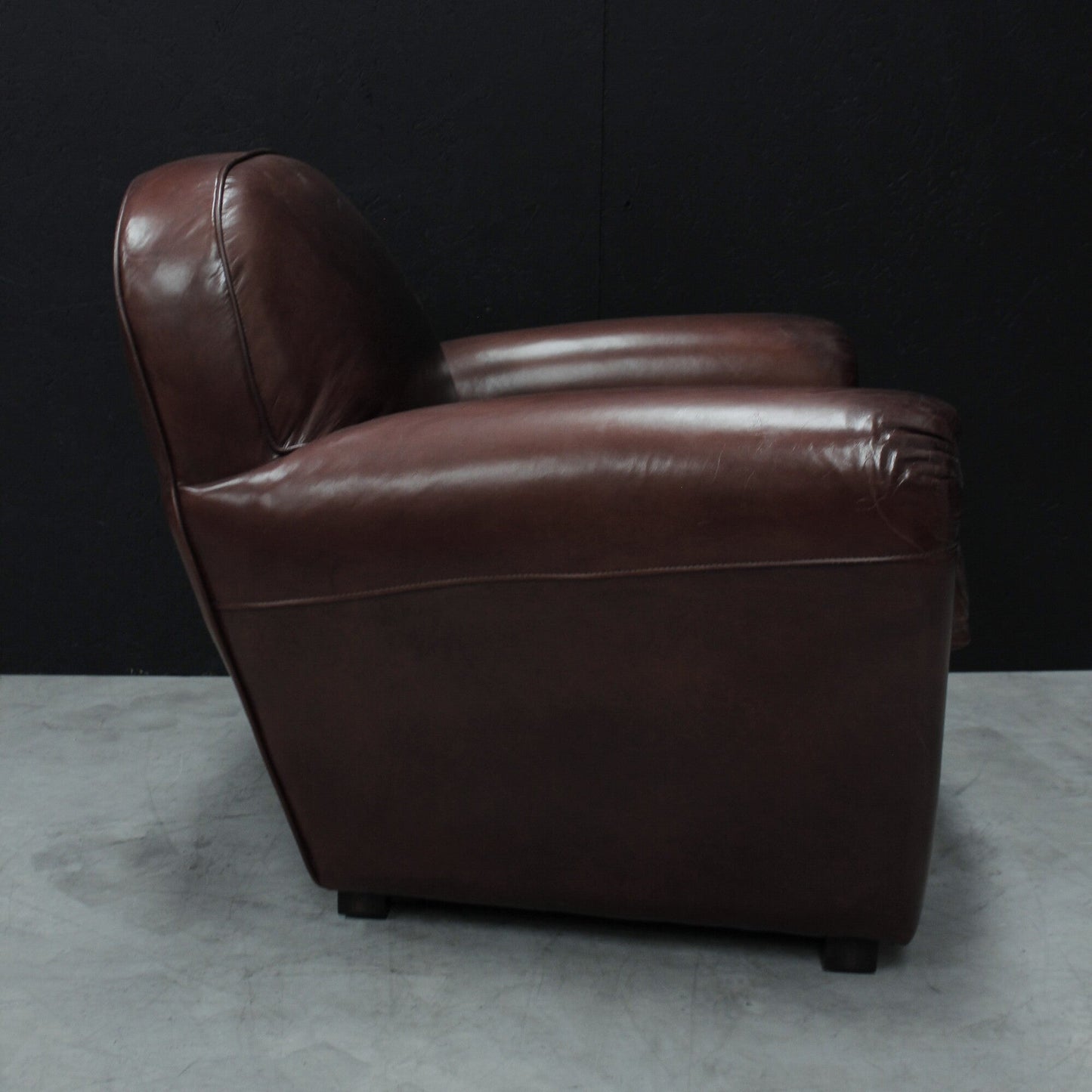 Art Deco vintage armchair Solid wood and leather